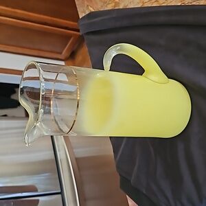 BLENDO Tall yellow frosted cocktail pitcher